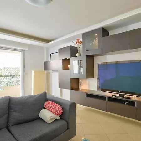 Appartamento Cosy Avec Balcon Pont De Flandres - Crimée
